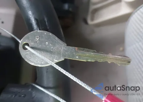 2003 Nissan Frontier Xe из США, поврежденный, VIN 1N6DD26T53C400266